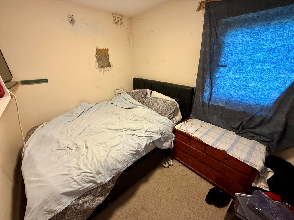 Lot: 113 - DETACHED HOUSE FOR COMPLETION - Bedroom two